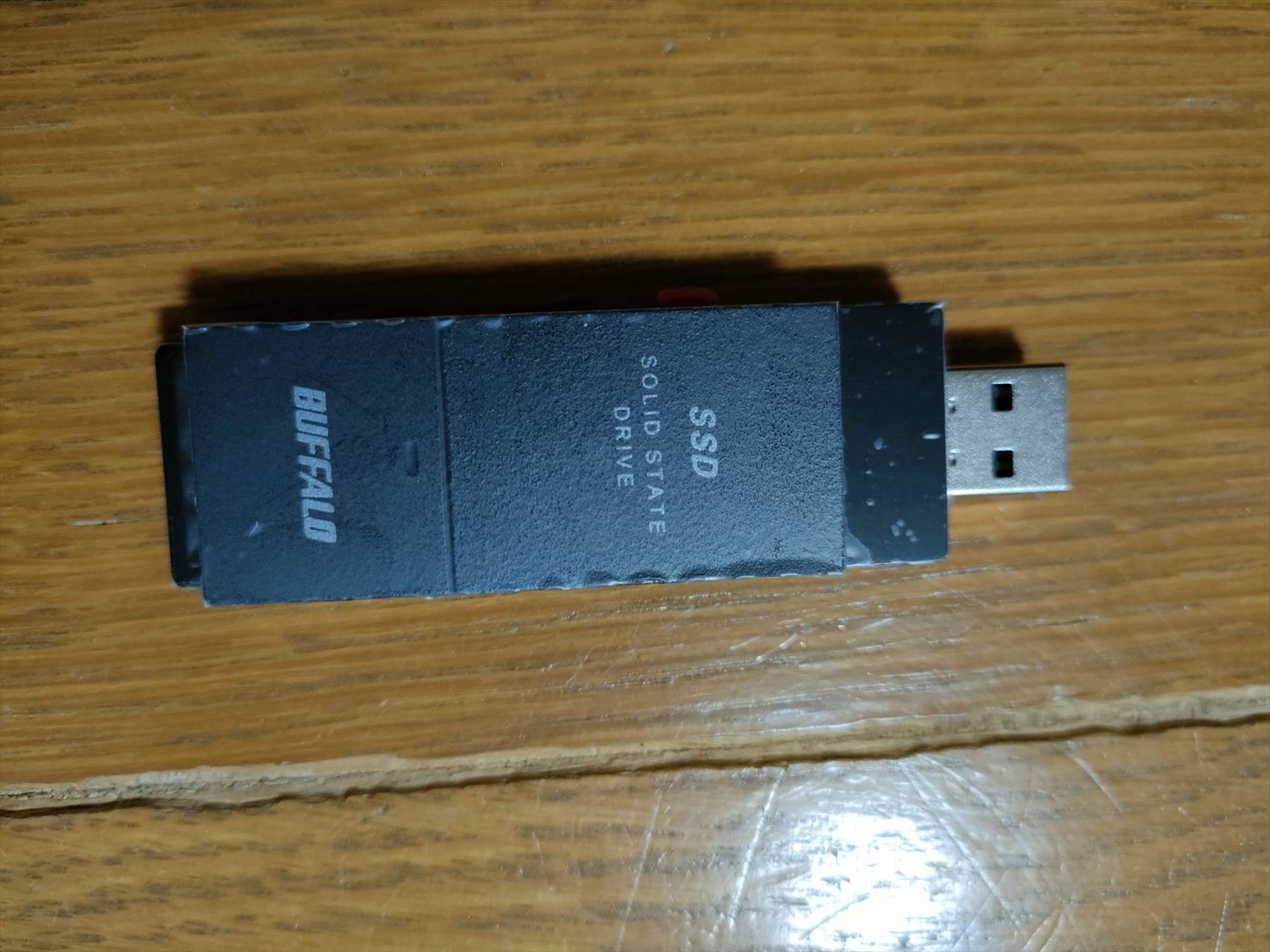 USBポートに直接挿せるBUFFALOのスティック型外付けSSDレビュー - 独学主婦